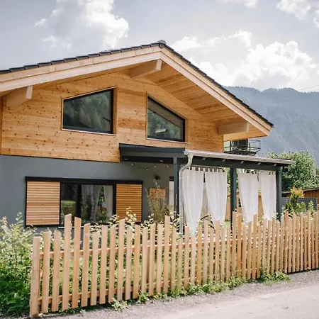 Haus Wildmoos בית נופש סנט מרטין בי לופר